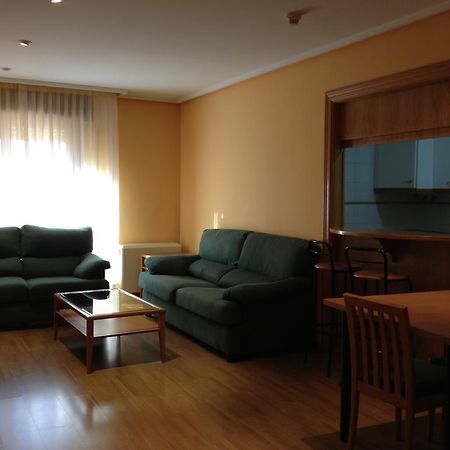 Apartamentos Turisticos Puerta De León Exteriér fotografie