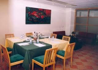 Apartamentos Turisticos Puerta De León Exteriér fotografie