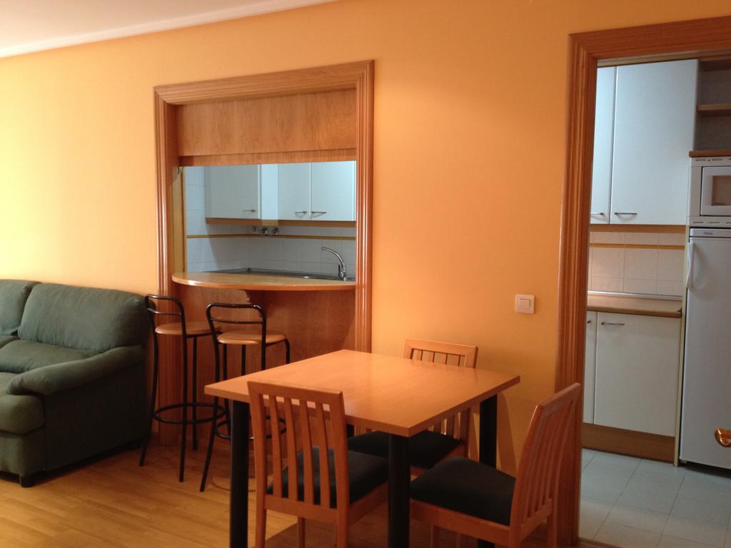Apartamentos Turisticos Puerta De León Exteriér fotografie